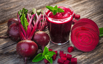 बीपी जूस: मिथक, तथ्य और क्या यह आपके लिए सही है?